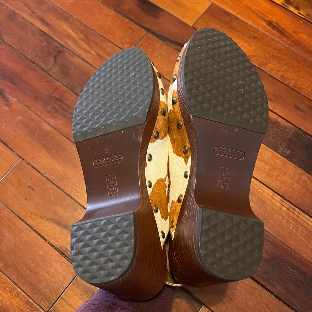 Cow Print Slingback Clogs - Picture 3 of 3